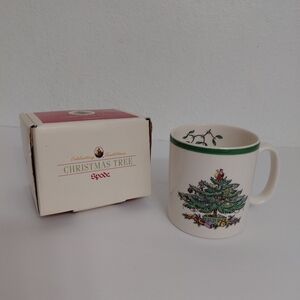 New Open Box Spode Christmas Tree Mug Made In England . Original box .